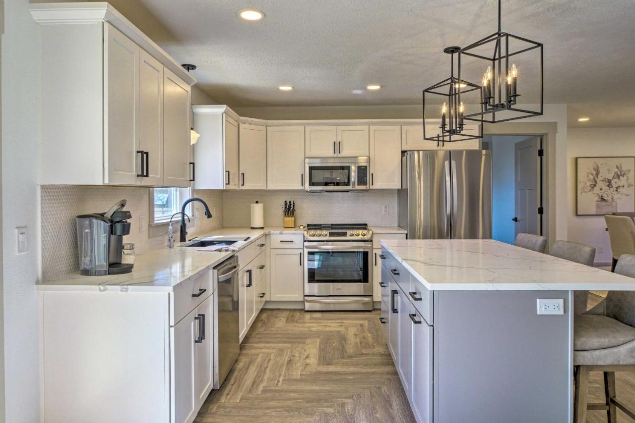 Retreat With Deck About 9 Mi To Downtown Springfield Villa Ozark Ngoại thất bức ảnh